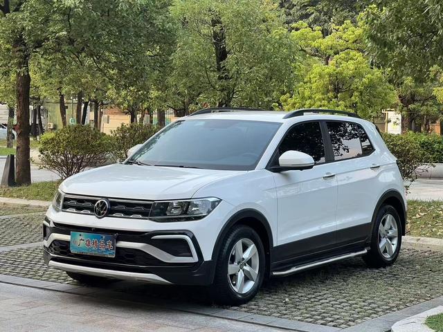 Volkswagen T-Cross 2020 #16 Volkswagen T-Cross 2020 car image #16
