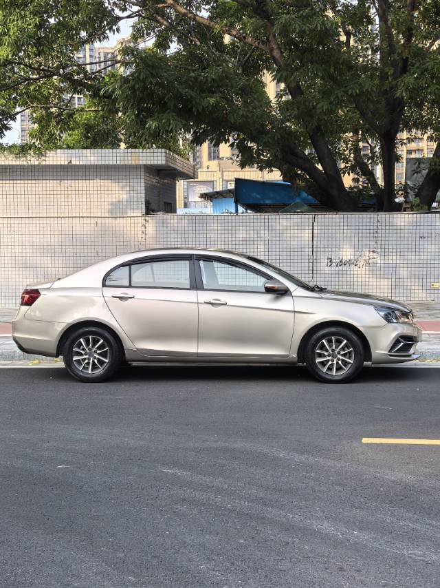 GEELY Emgrand 2019 #6 GEELY Emgrand 2019 car image #6