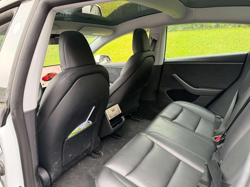 Tesla Model 3 2025 car image #12