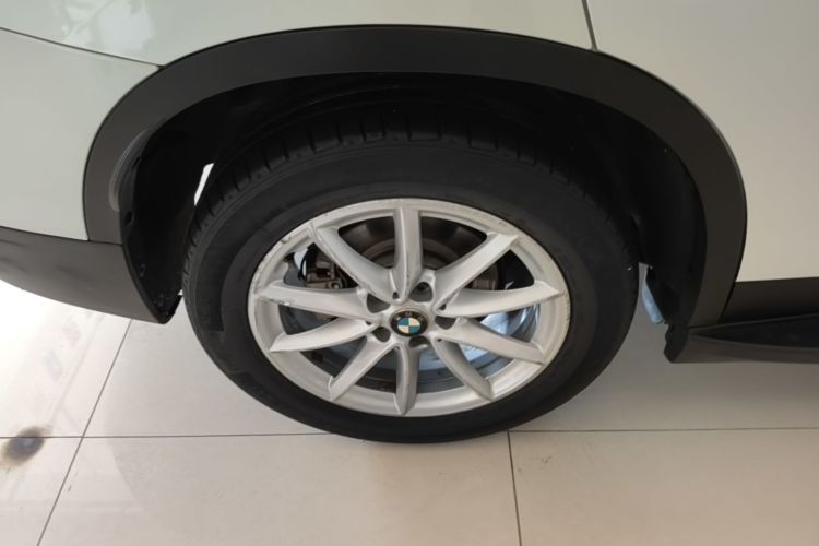 BMW X1 2018 #10 BMW X1 2018 car image #10