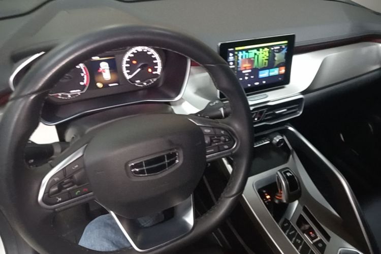 GEELY Coolray 2021 #10 GEELY Coolray 2021 car image #10