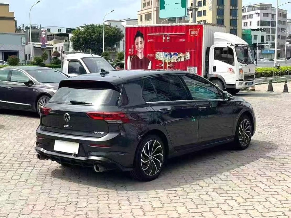 Volkswagen Golf 2021 car image #7