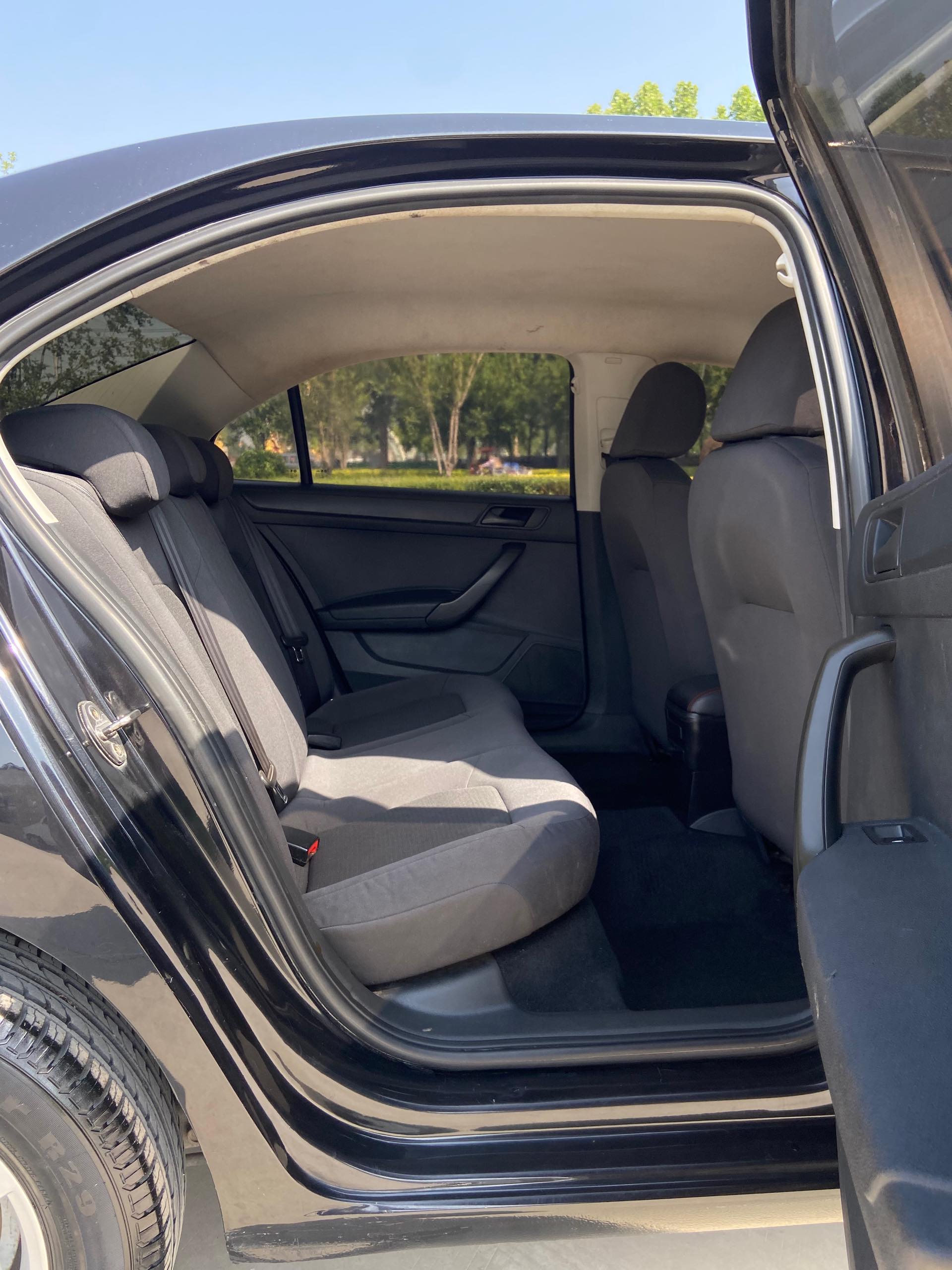 Volkswagen Santana 2016 صورة سيارة #10