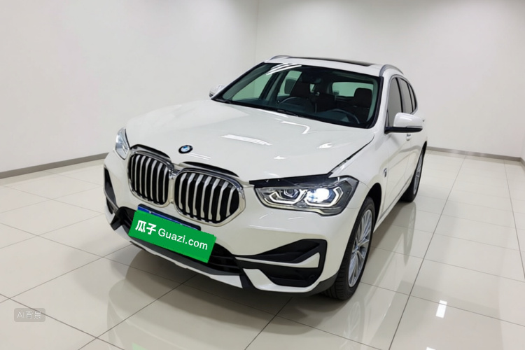 BMW X1 2021 #2 BMW X1 2021 immagine di auto #2