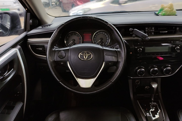 Toyota Corolla 2016 car image #11