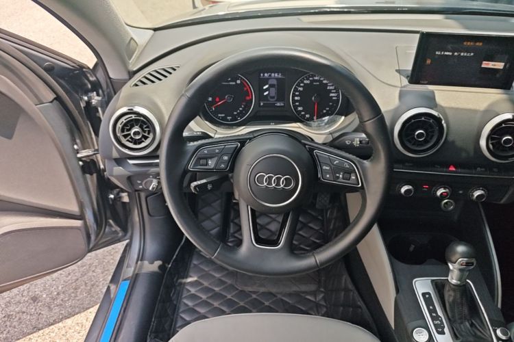 Audi A3 2020 car image #11