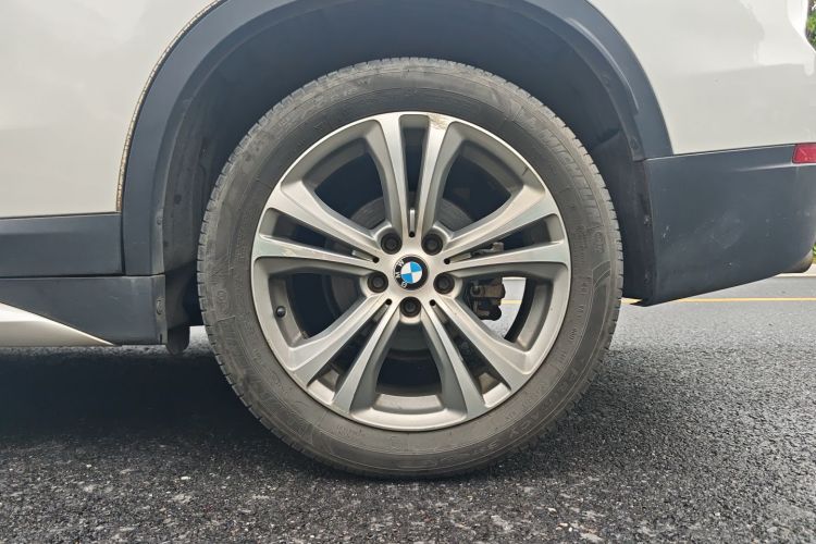 BMW X1 2018 #6 BMW X1 2018 car image #6