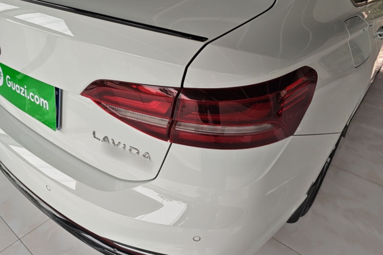 Volkswagen Lavida 2022 car image #8