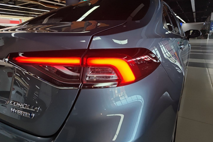 Toyota Corolla 2021 #8 Toyota Corolla 2021 car image #8