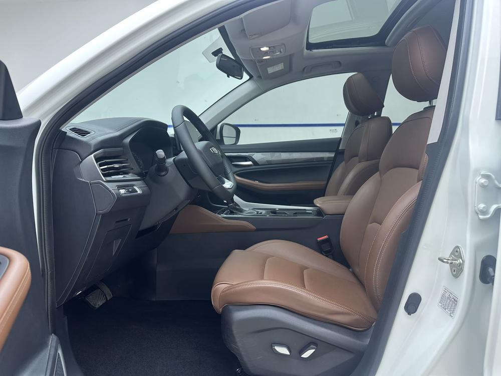 GEELY Vision X6 2022 car image #18