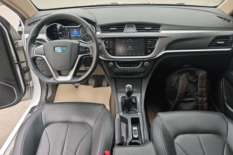 GEELY Emgrand 2017 immagine di auto #10