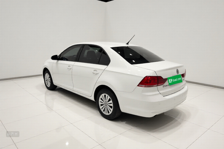 Volkswagen Santana 2019 #5 Volkswagen Santana 2019 car image #5