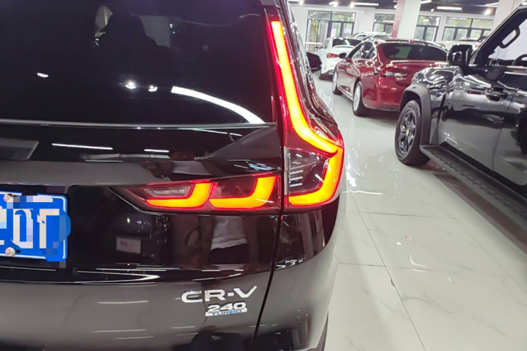 Honda CR-V 2023 #8 Honda CR-V 2023 изображение автомобиля #8
