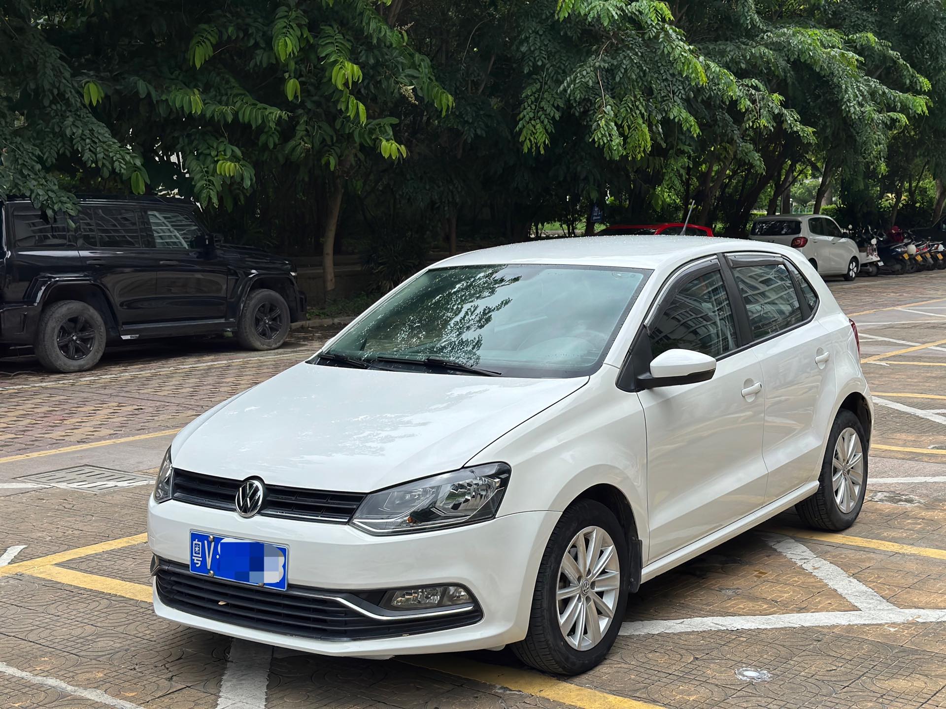 Volkswagen Polo 2015 immagine di auto 