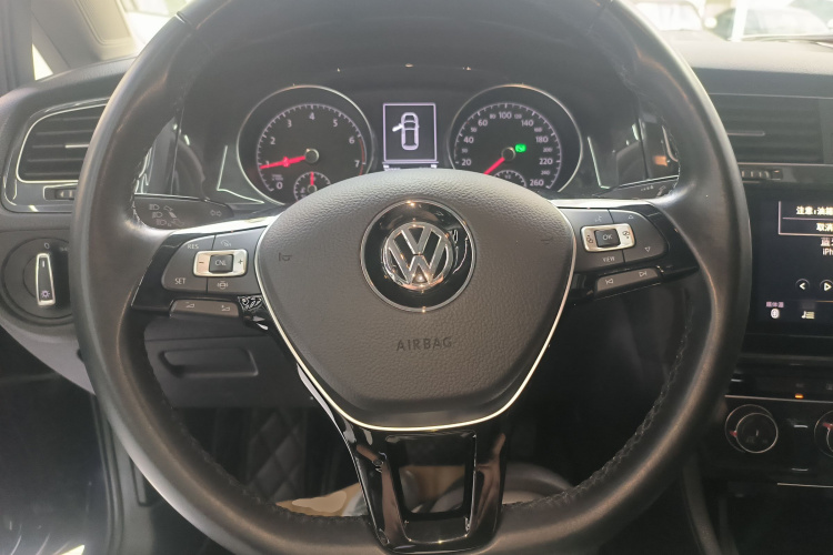 Volkswagen Golf 2020 immagine di auto #15