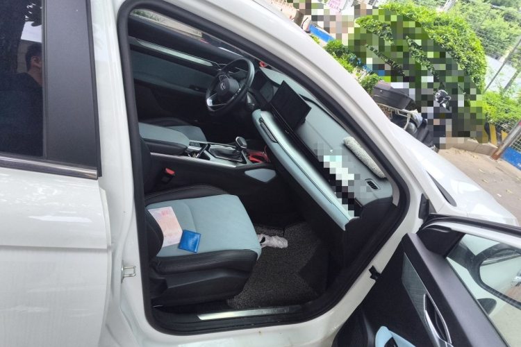 GEELY Emgrand L 2022 car image #21