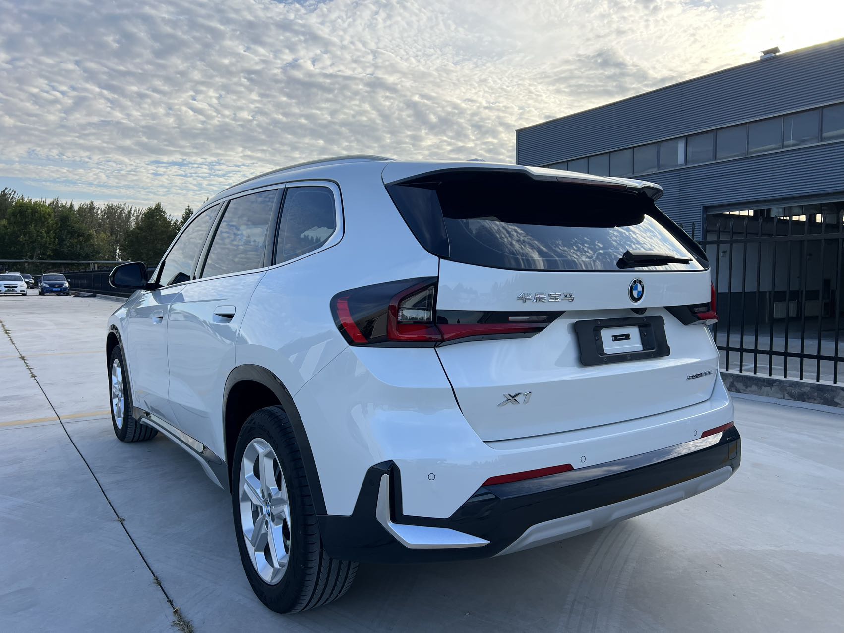 BMW X1 2023 car image #4
