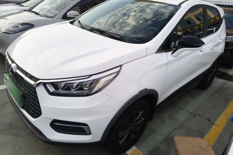 BYD Yuan New Energy 2020 #2 BYD Yuan New Energy 2020 car image #2