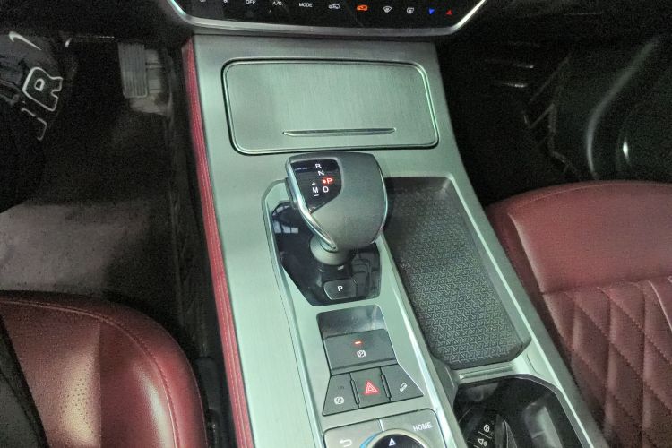 Jetour X70 PLUS 2024 #18 Jetour X70 PLUS 2024 car image #18