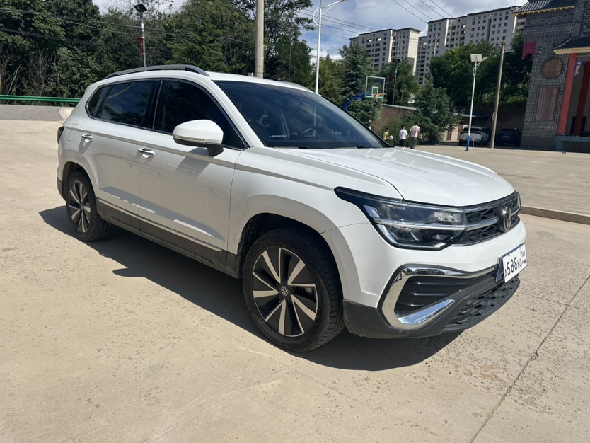 Volkswagen Tharu 2024 car image 