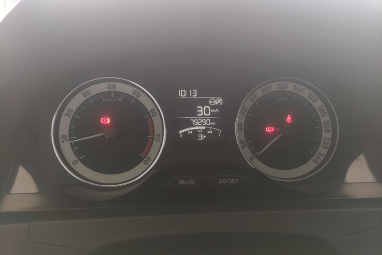Skoda Rapid 2019 #12 Skoda Rapid 2019 image de voiture #12