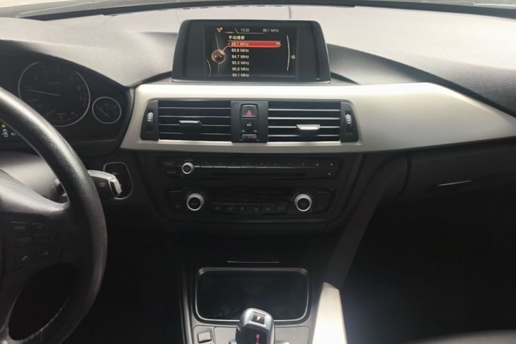 BMW 3 Series 2015 #13 BMW 3 Series 2015 image de voiture #13