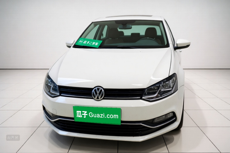 Volkswagen Polo 2015 car image #3