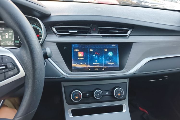 GEELY Emgrand 2021 #13 GEELY Emgrand 2021 car image #13