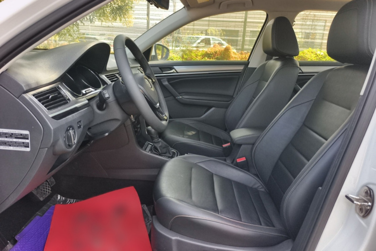 Volkswagen Bora 2017 #9 Volkswagen Bora 2017 car image #9
