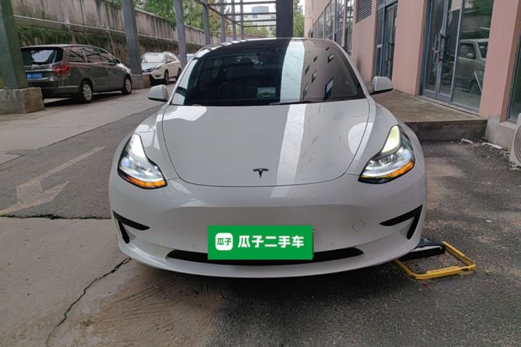 Tesla Model 3 2022 #3 Tesla Model 3 2022 صورة سيارة #3