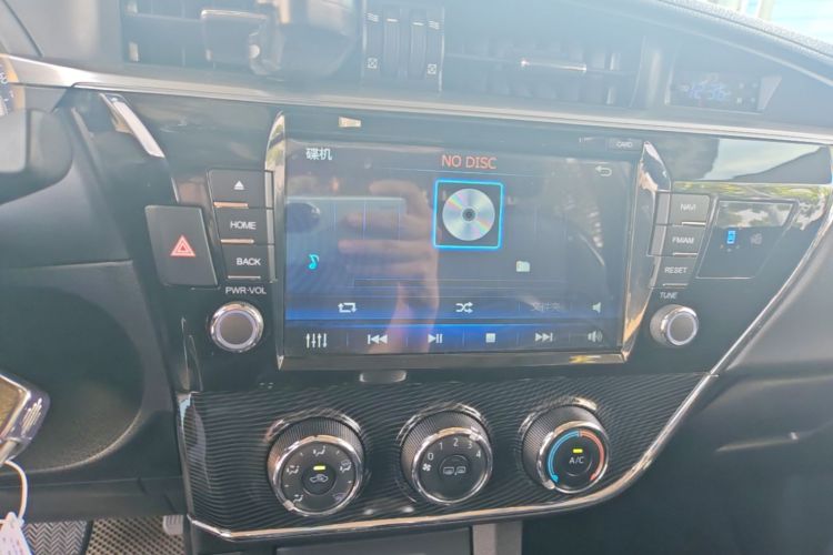 Toyota Corolla 2016 #13 Toyota Corolla 2016 car image #13