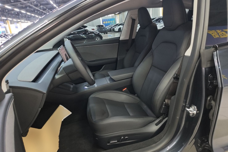 Tesla Model 3 2025 #19 Tesla Model 3 2025 car image #19