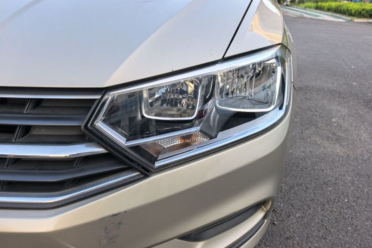 Volkswagen Bora 2018 car image #23