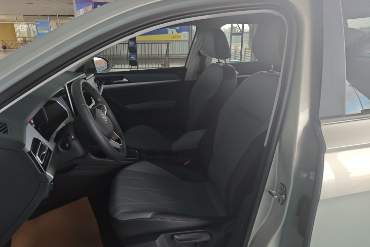 Volkswagen Lavida 2023 car image #11