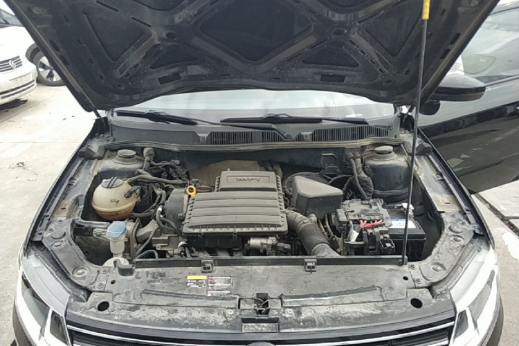 Volkswagen Lavida 2019 car image #22