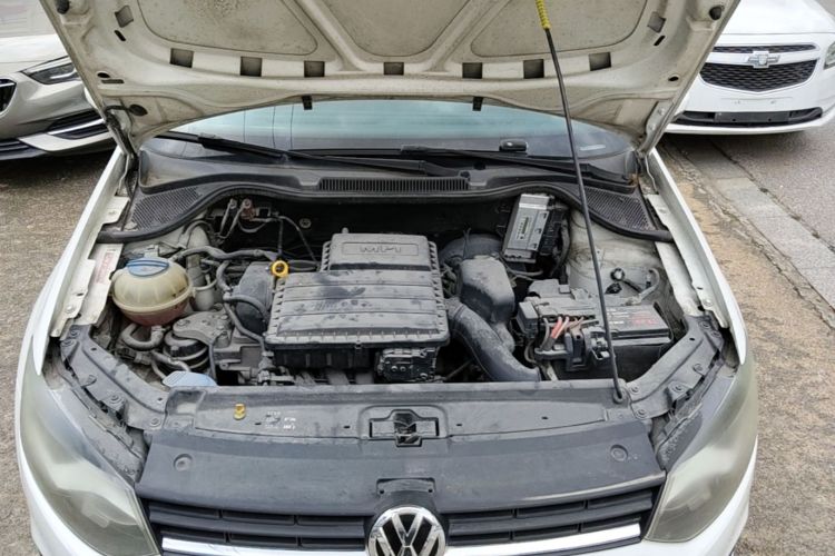 Volkswagen Polo 2016 car image #20