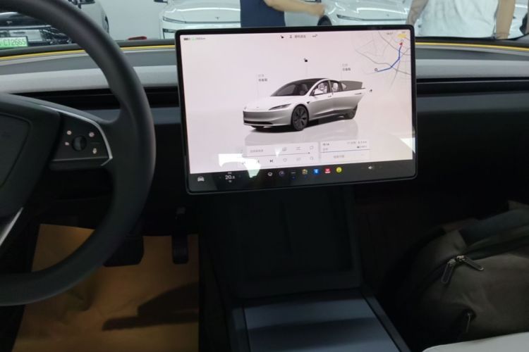 Tesla Model 3 2024 #17 Tesla Model 3 2024 car image #17
