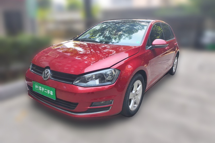 Volkswagen Golf 2015 car image #2