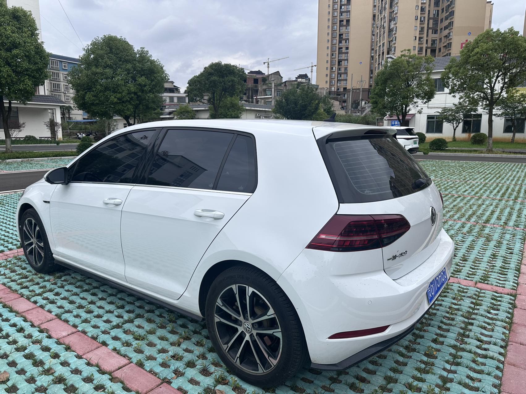Volkswagen Golf 2020 #6 Volkswagen Golf 2020 car image #6