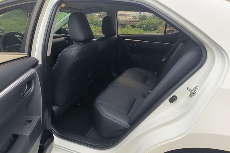 Toyota Corolla 2019 #17 Toyota Corolla 2019 car image #17