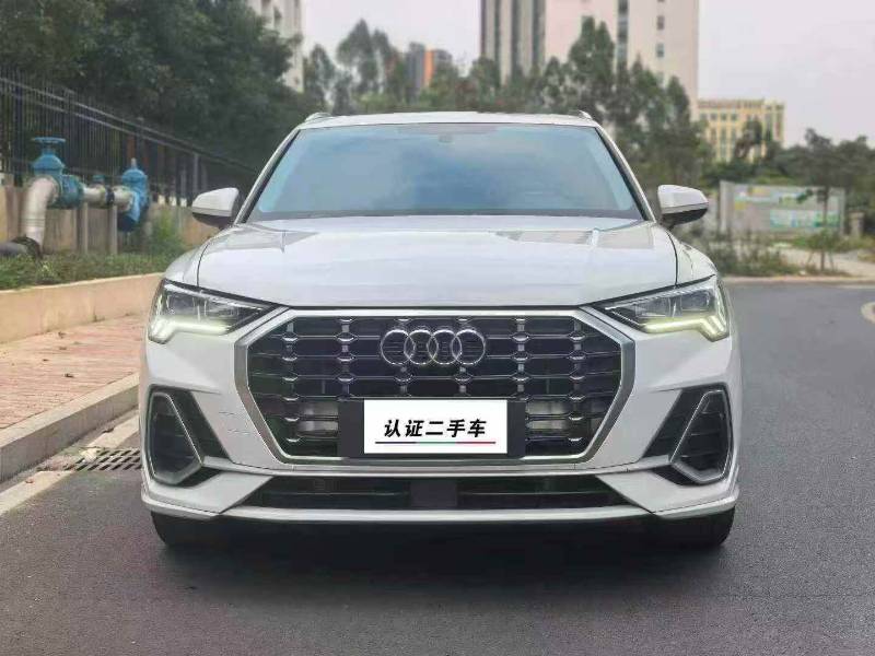 Audi Q3 2022 Audi Q3 2022 car image