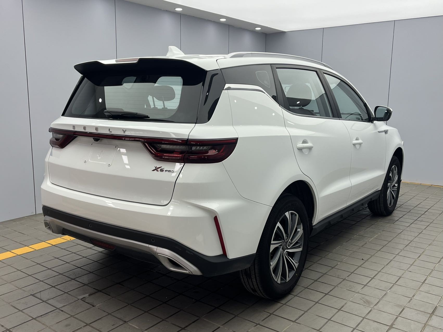 GEELY Vision X6 2022 #6 GEELY Vision X6 2022 صورة سيارة #6