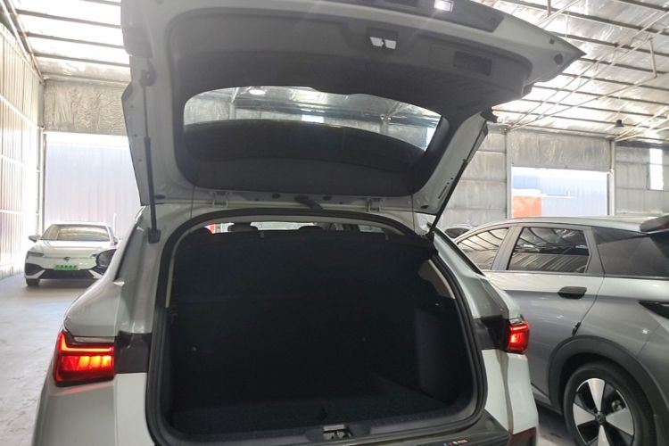BYD Yuan Plus 2022 #19 BYD Yuan Plus 2022 car image #19