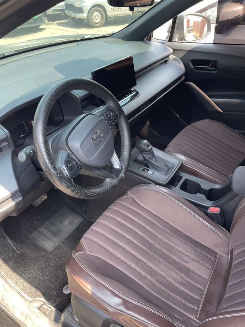 Toyota Corolla Cross 2026 car image #7