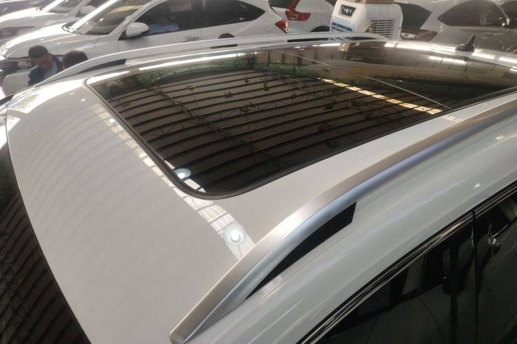 Volkswagen Tharu 2021 immagine di auto #28