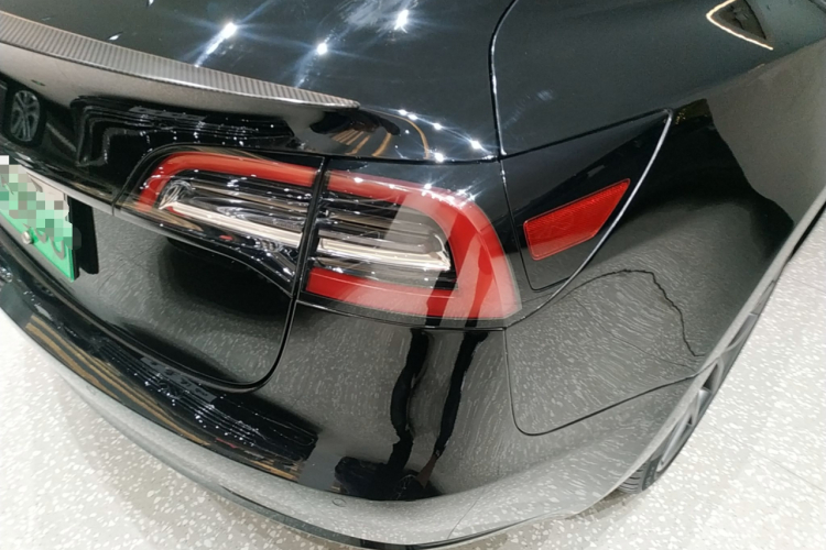 Tesla Model 3 2022 car image #8