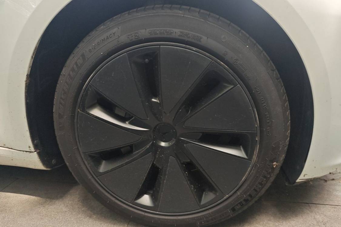Tesla Model 3 2023 #9 Tesla Model 3 2023 car image #9