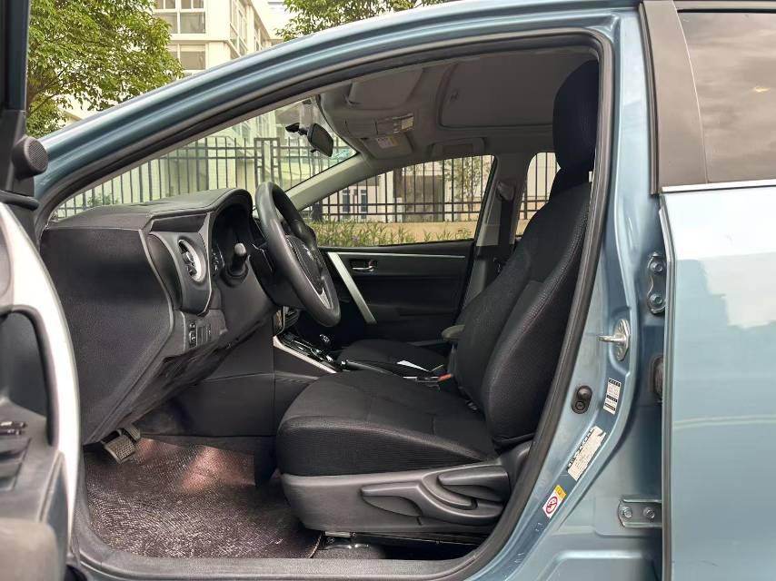 Toyota Corolla 2018 immagine di auto #7