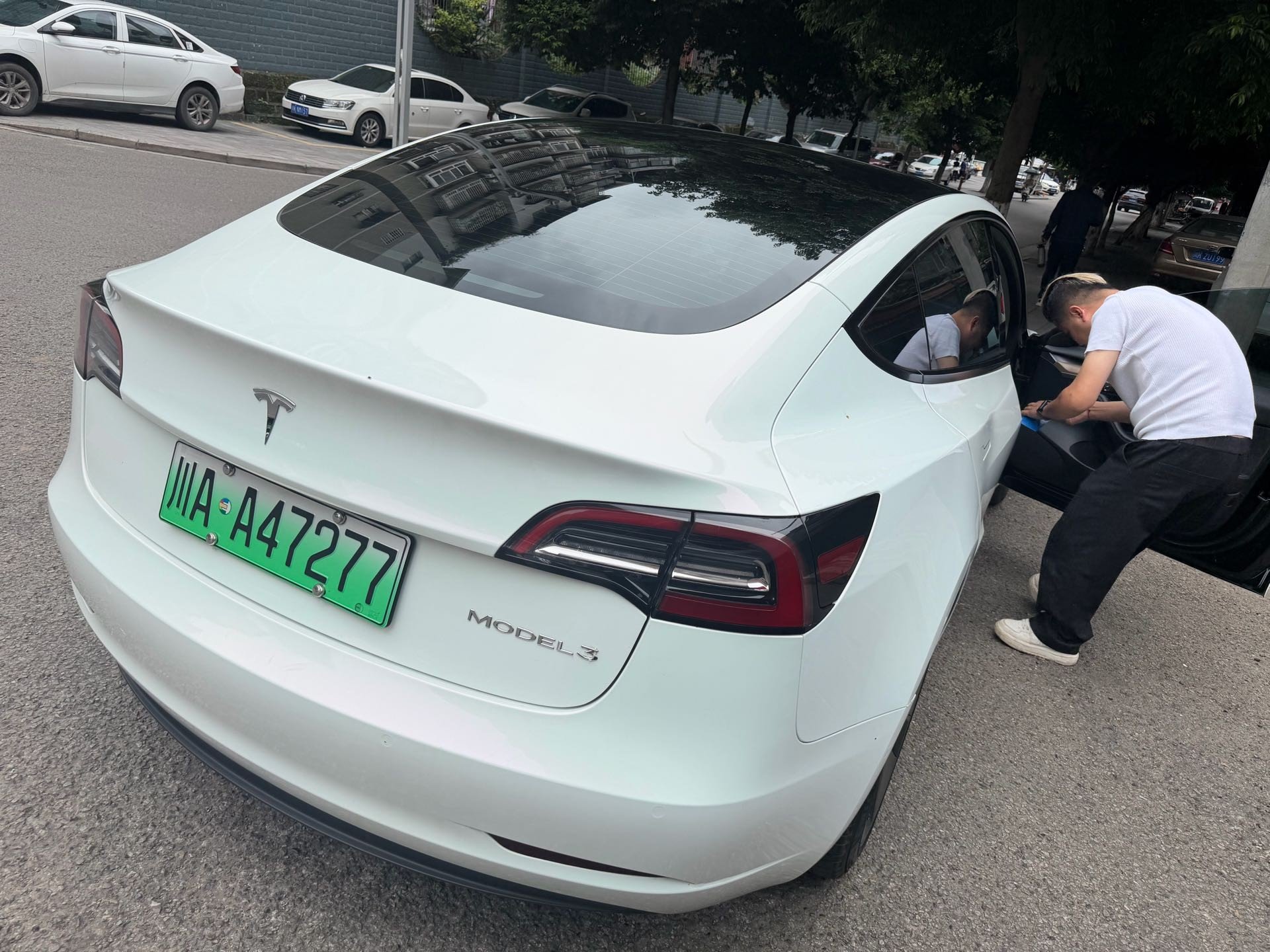 Tesla Model 3 2023 #4 Tesla Model 3 2023 car image #4