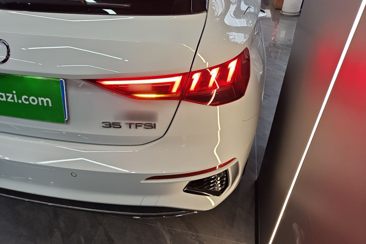 Audi A3 2024 car image #8